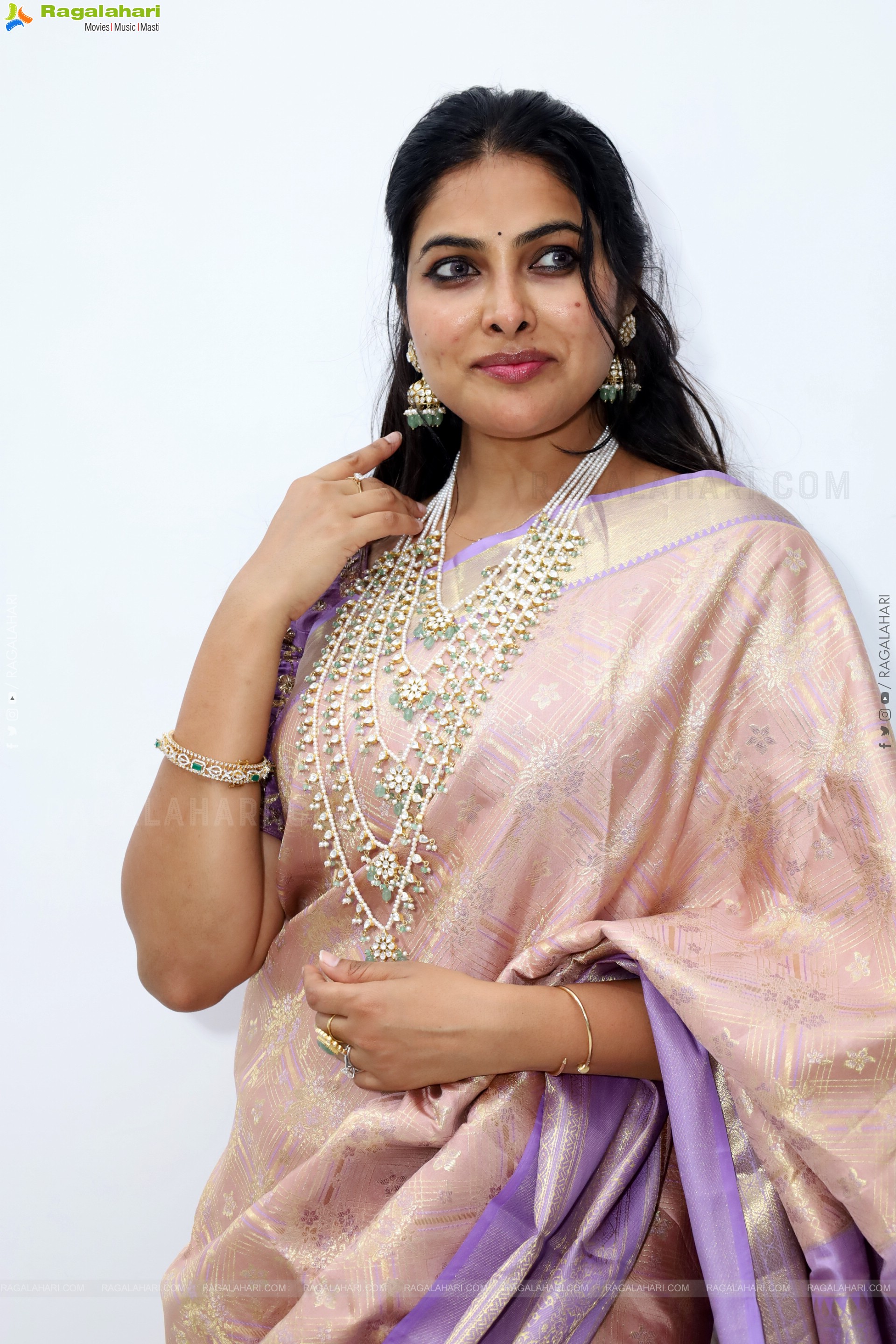 Divi Vadthya at Hi Life Date Announcement Event, HD Gallery
