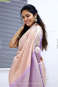 Divi Vadthya at Hi Life Date Announcement Event, HD Gallery
