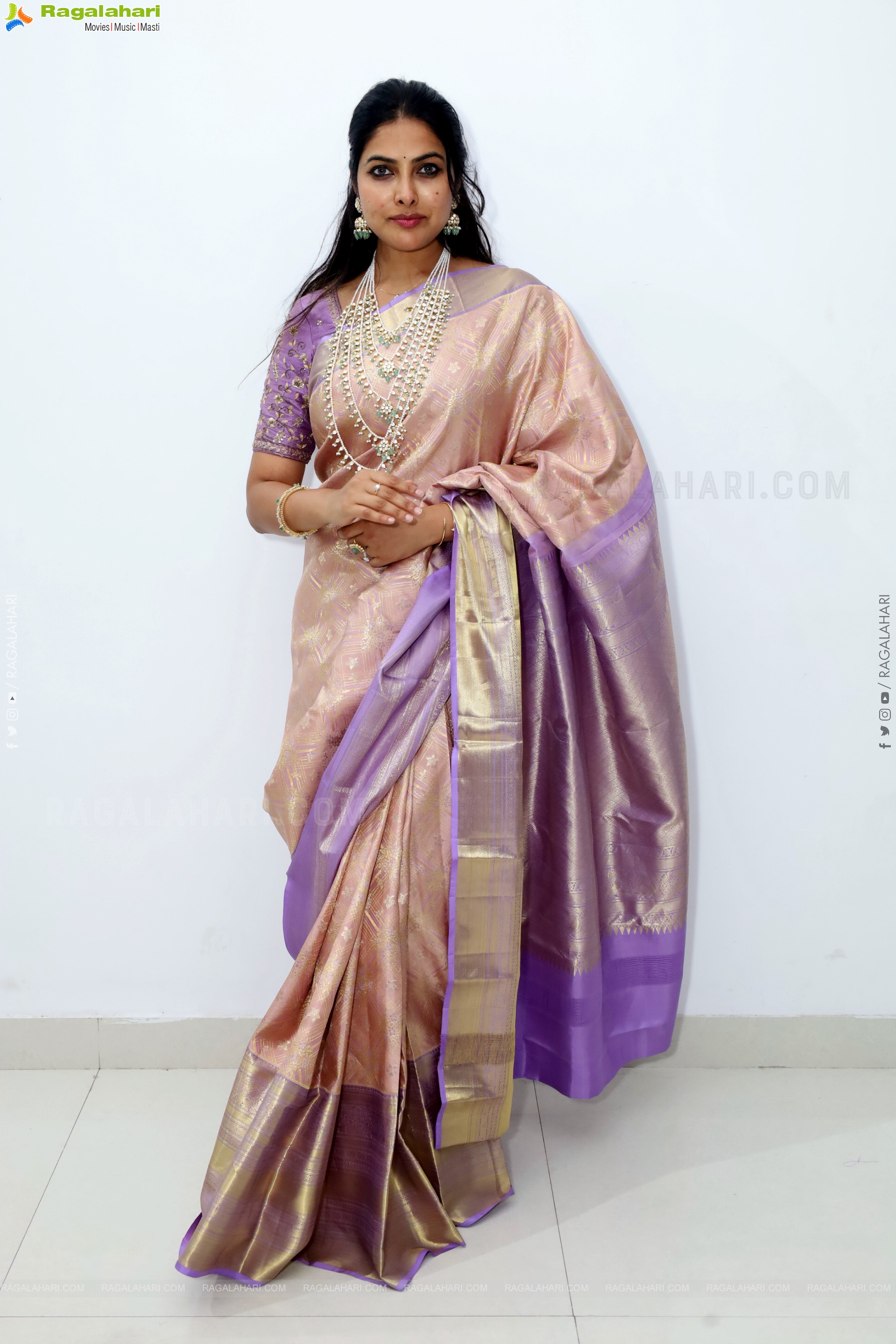 Divi Vadthya at Hi Life Date Announcement Event, HD Gallery