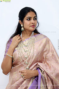 Divi Vadthya at Hi Life Date Announcement Event, HD Gallery