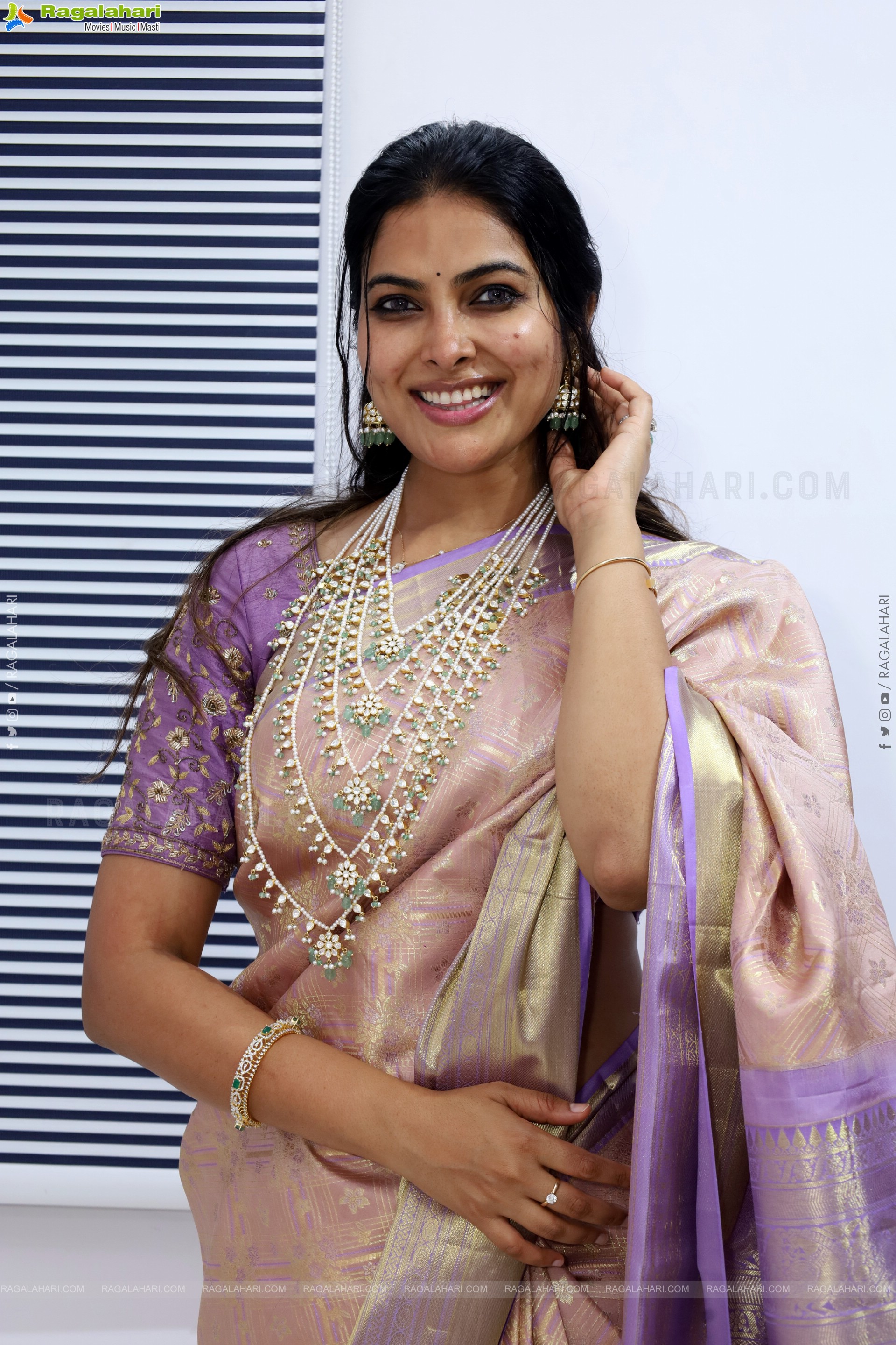 Divi Vadthya at Hi Life Date Announcement Event, HD Gallery