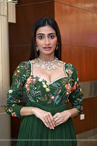 Fasiha Waseem at Hi Life Exhibition Launch Event, HD Gallery