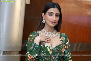 Fasiha Waseem at Hi Life Exhibition Launch Event, HD Gallery