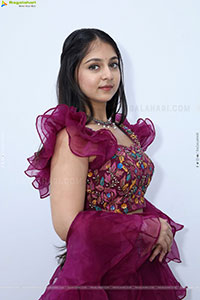 Jabili Jetta stills in New Designer Dress, HD Gallery