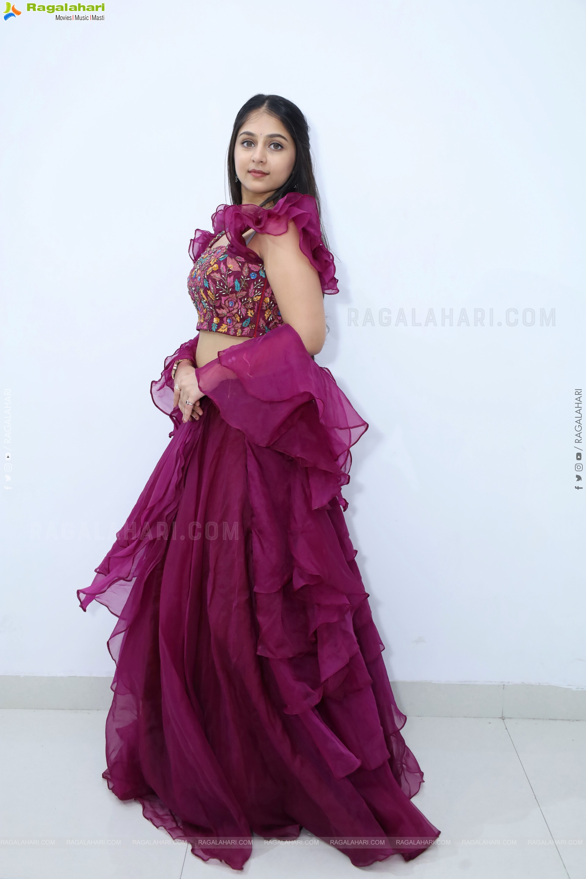 Jabili Jetta stills in New Designer Dress, HD Gallery