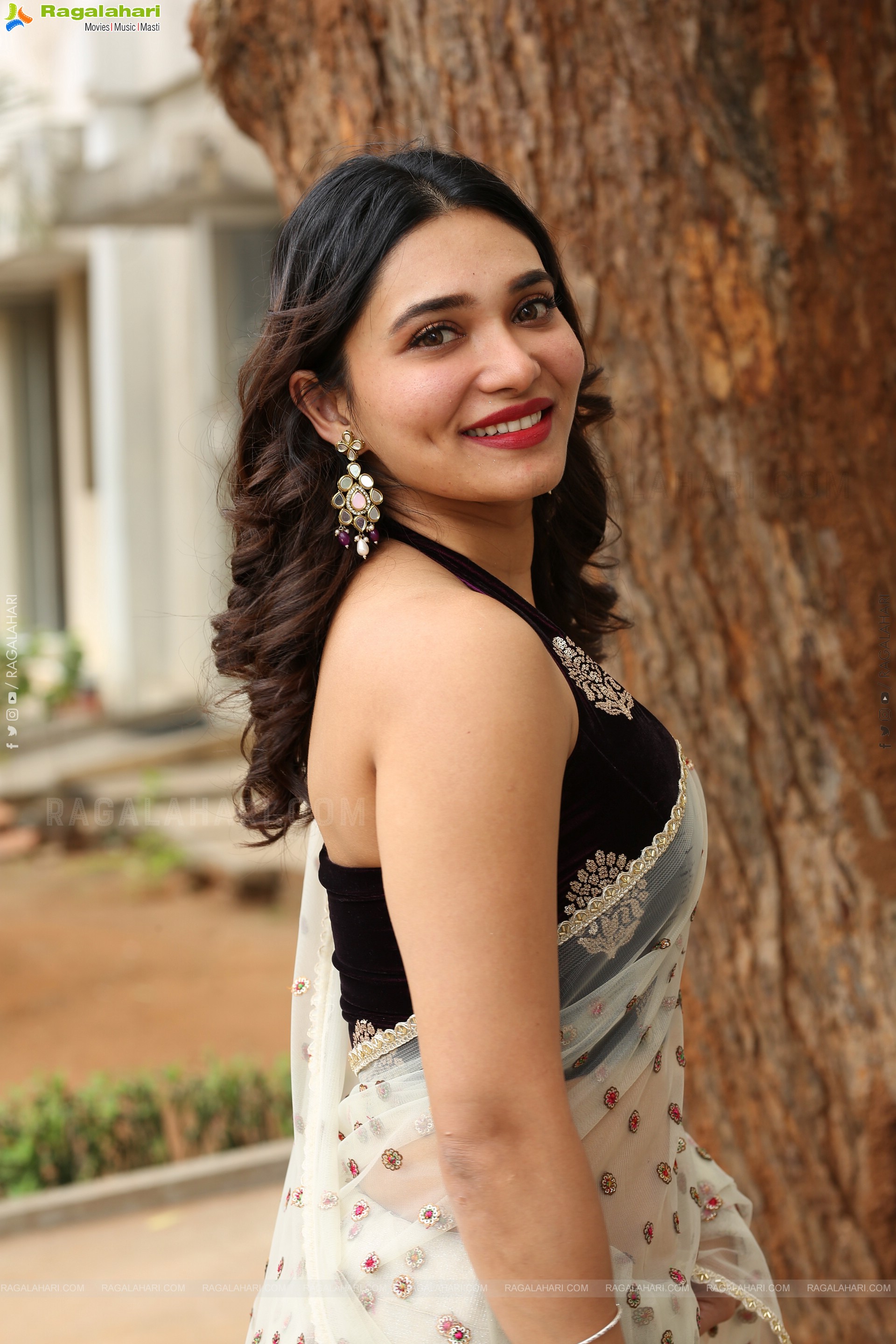 Jenifer Emmanuel at Paramapada Sopanam Teaser Launch, HD Gallery