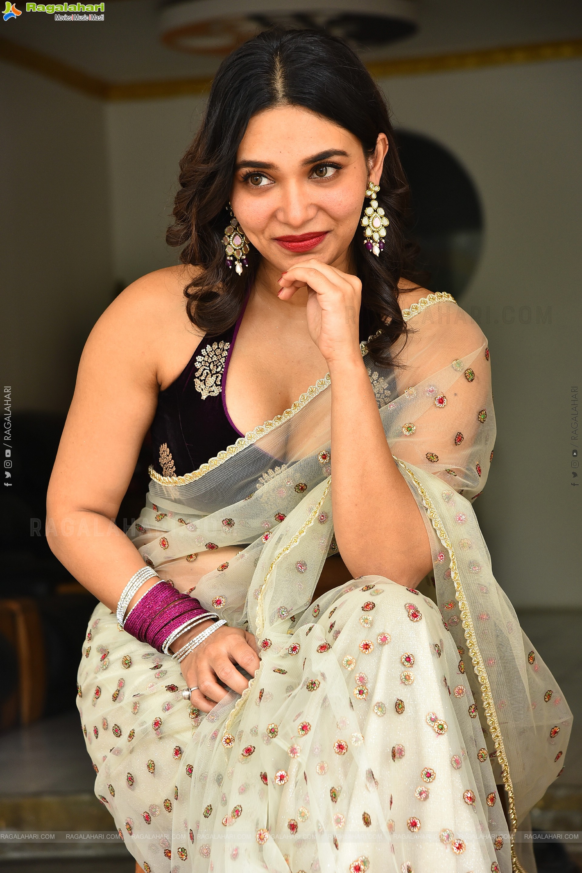 Jenifer Emmanuel at Paramapada Sopanam Teaser Launch, HD Gallery