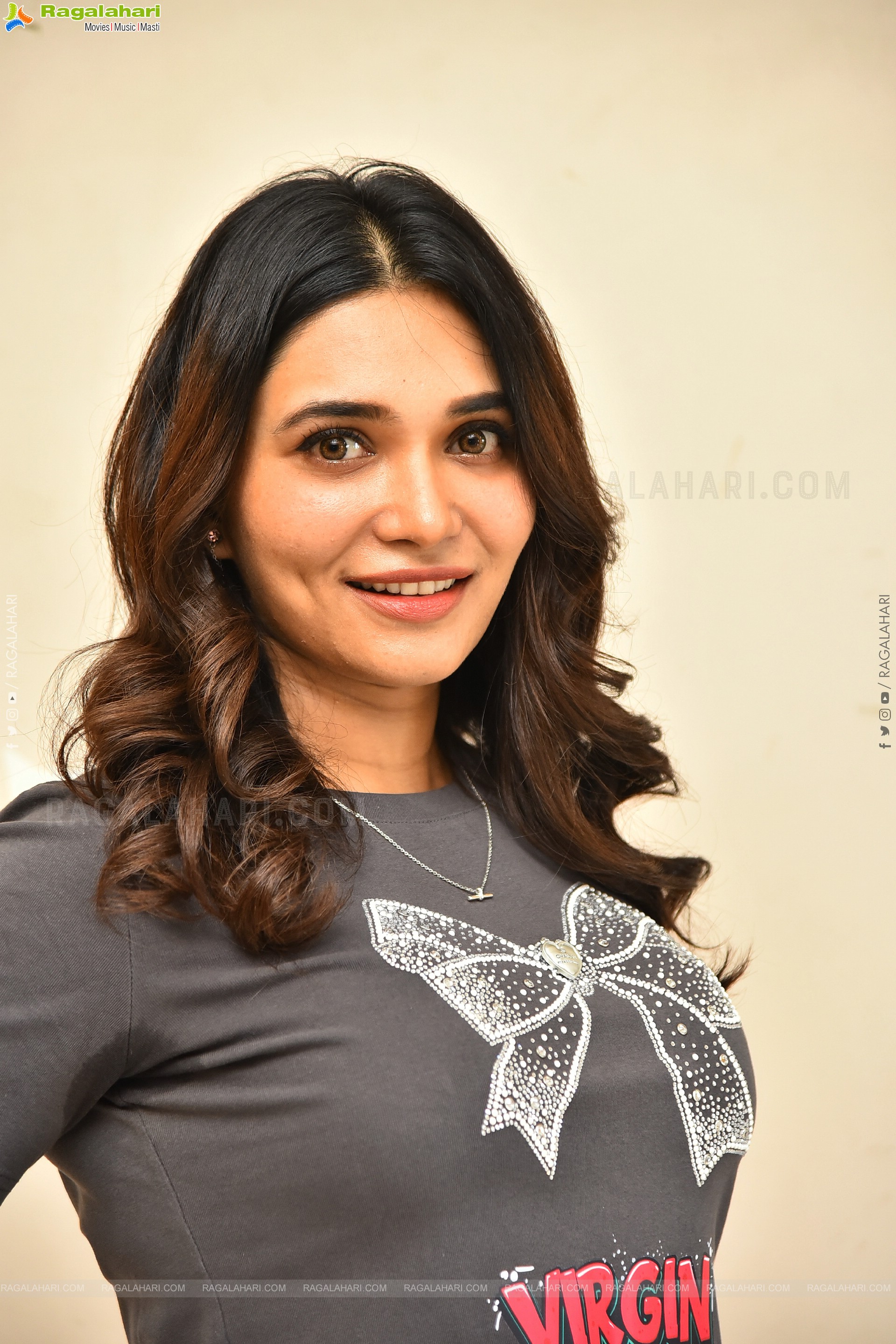 Jenifer Emmanuel at Virgin Boys Dum Diga Dum Song Launch, HD Gallery