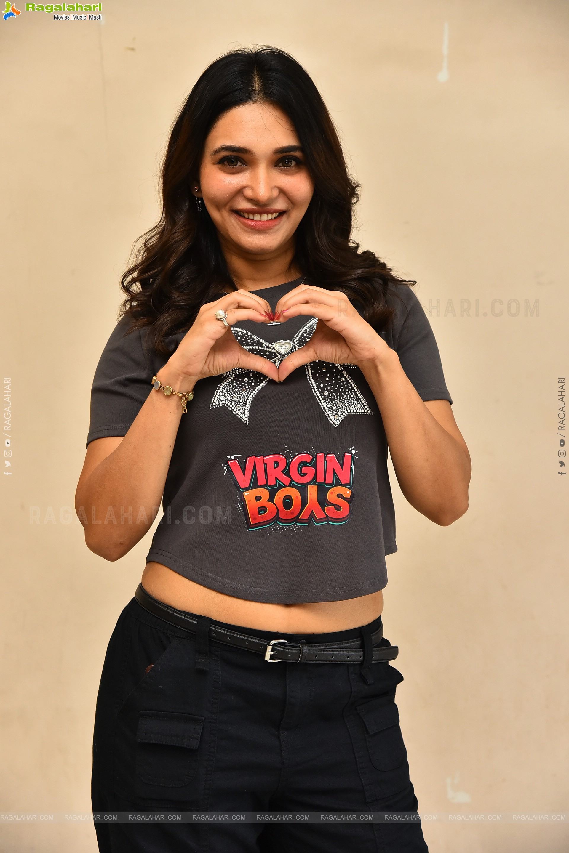 Jenifer Emmanuel at Virgin Boys Dum Diga Dum Song Launch, HD Gallery