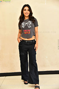 Jenifer Emmanuel at Virgin Boys Dum Diga Dum Song Launch