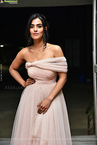 Kavya Thapar at Nenu Ready Movie Title Glimpse Launch
