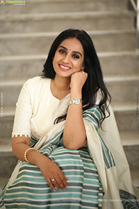 Laya stills at Thammudu Movie Interview, HD Gallery