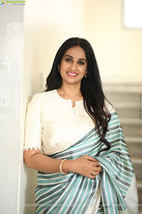 Laya stills at Thammudu Movie Interview, HD Gallery