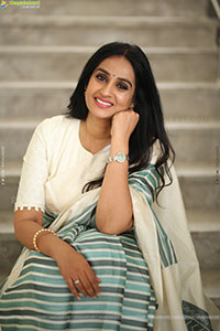 Laya stills at Thammudu Movie Interview, HD Gallery