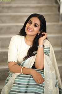 Laya stills at Thammudu Movie Interview, HD Gallery