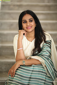Laya stills at Thammudu Movie Interview, HD Gallery