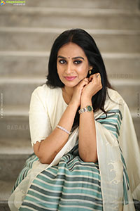 Laya stills at Thammudu Movie Interview, HD Gallery