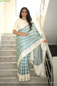 Laya stills at Thammudu Movie Interview, HD Gallery