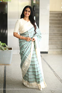 Laya stills at Thammudu Movie Interview, HD Gallery