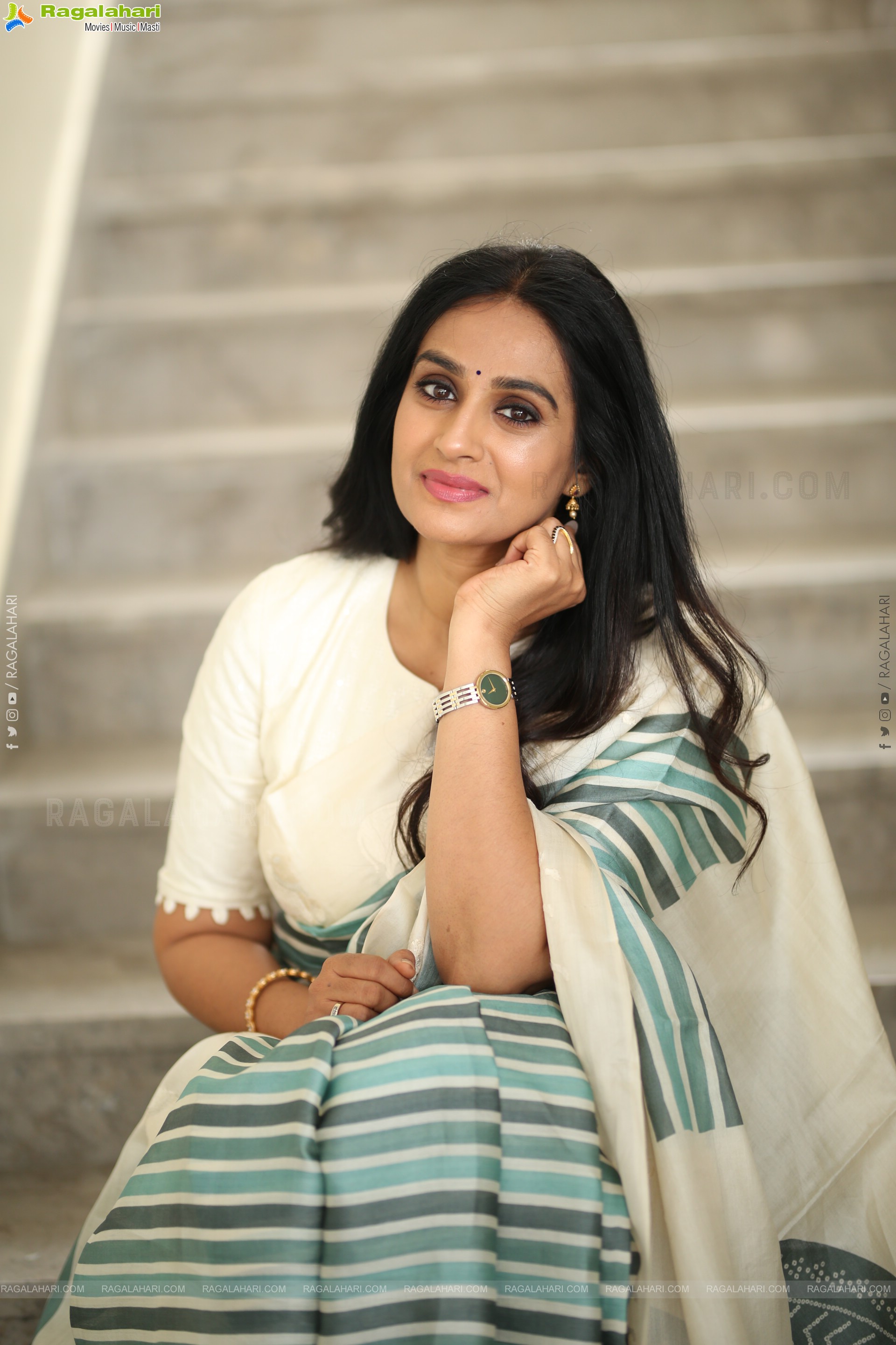 Laya stills at Thammudu Movie Interview, HD Gallery