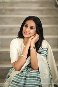 Laya stills at Thammudu Movie Interview, HD Gallery