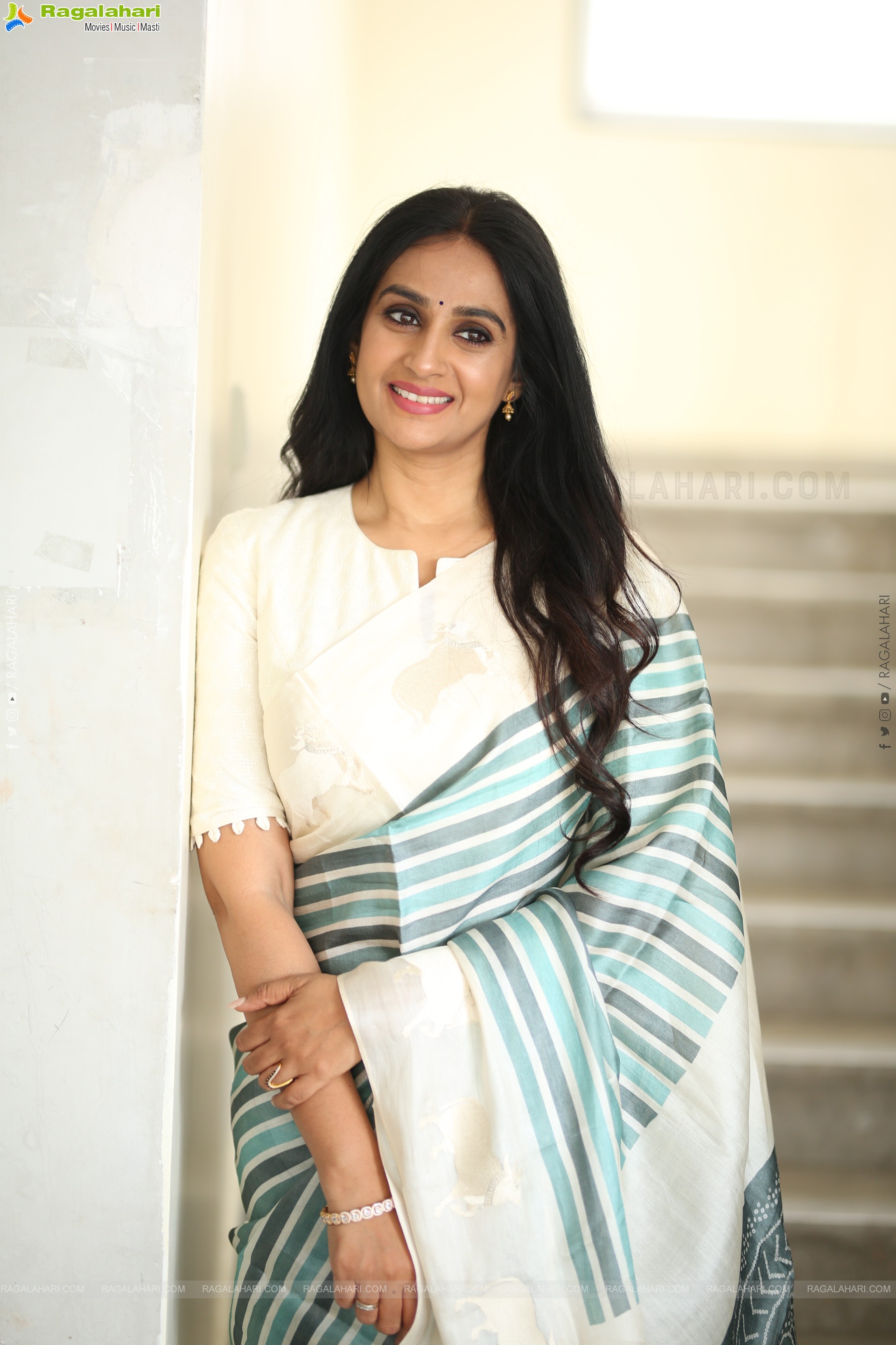 Laya stills at Thammudu Movie Interview, HD Gallery