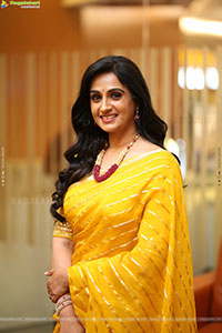 Laya stills at Thammudu Trailer Launch Event, HD Gallery 