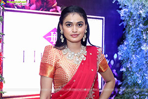 Manu Malleshwari at Hilife Exhibition Launch Event