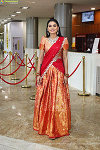 Manu Malleshwari at Hilife Exhibition Launch Event