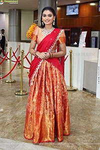 Manu Malleshwari at Hilife Exhibition Launch Event