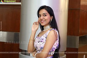 Poojitha Reddy Latest Stills, HD Gallery 