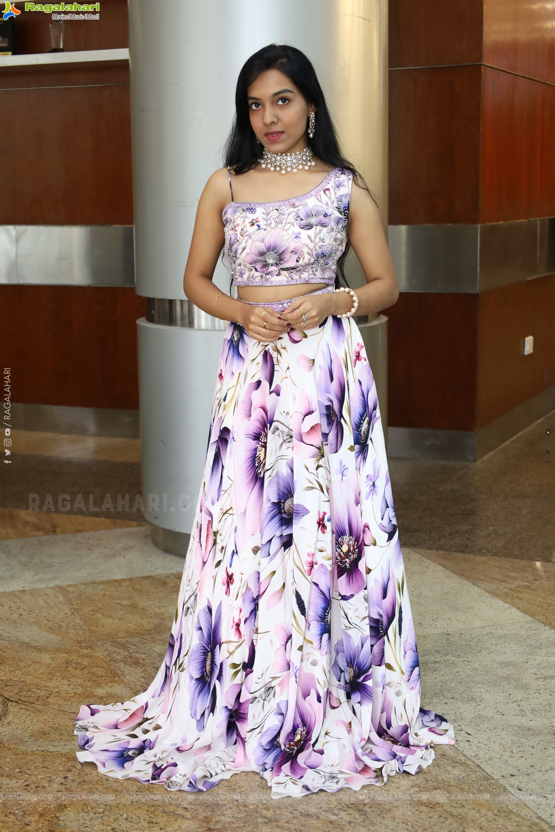 Poojitha Reddy Latest Stills, HD Gallery