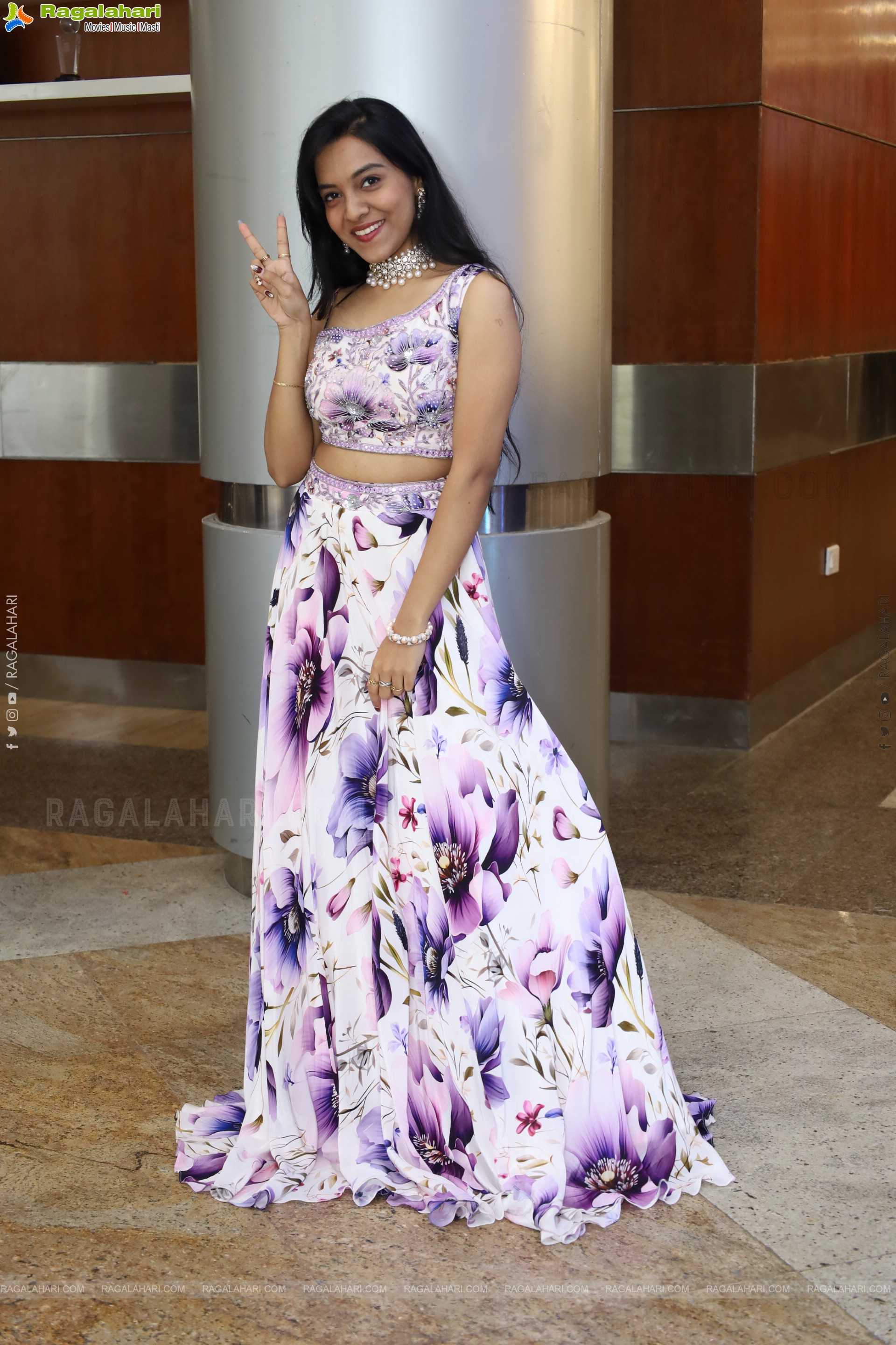 Poojitha Reddy Latest Stills, HD Gallery