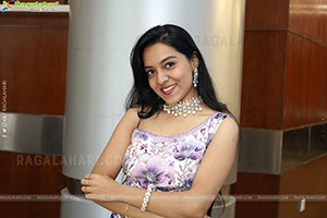 Poojitha Reddy Latest Stills, HD Gallery 