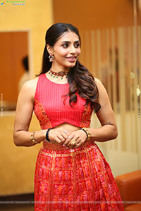 Sapthami Gowda at Thammudu Trailer Launch, HD Gallery 
