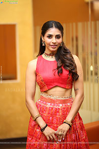 Sapthami Gowda at Thammudu Trailer Launch, HD Gallery 
