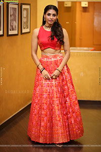 Sapthami Gowda at Thammudu Trailer Launch, HD Gallery 