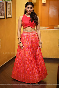 Sapthami Gowda at Thammudu Trailer Launch, HD Gallery 