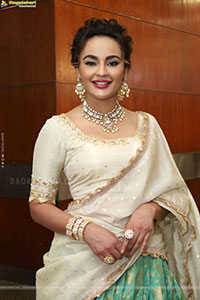 Seerat Kapoor at Hi Life Exhibition Launch, HD Gallery