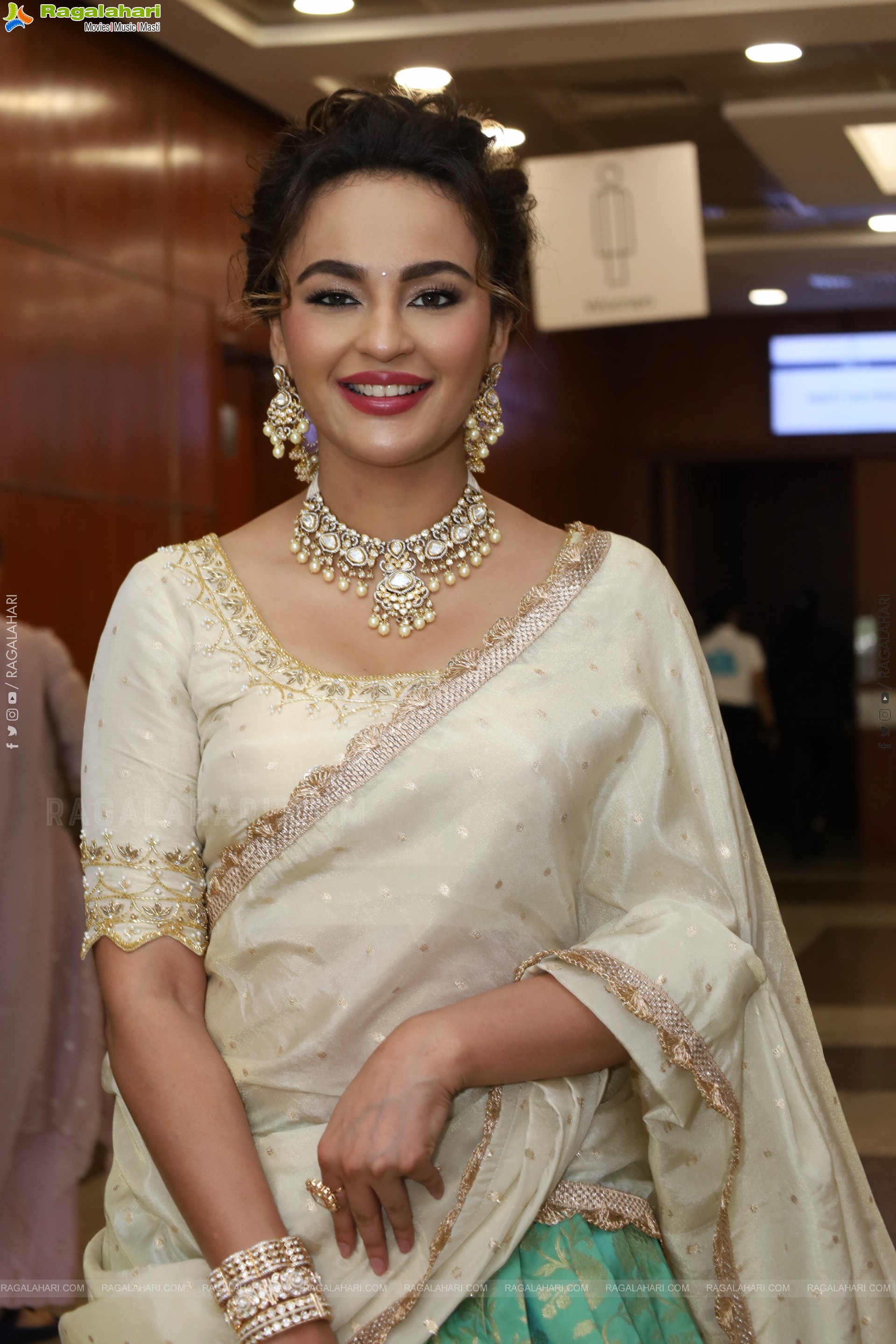 Seerat Kapoor at Hi Life Exhibition Launch, HD Gallery