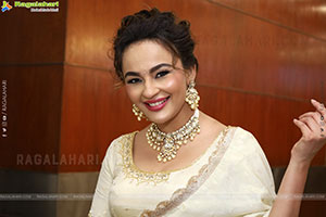 Seerat Kapoor at Hi Life Exhibition Launch, HD Gallery