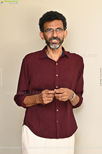 Sekhar Kammula at Kuberaa Movie Interview, HD Gallery