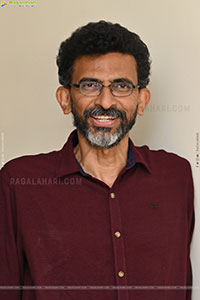 Sekhar Kammula at Kuberaa Movie Interview, HD Gallery