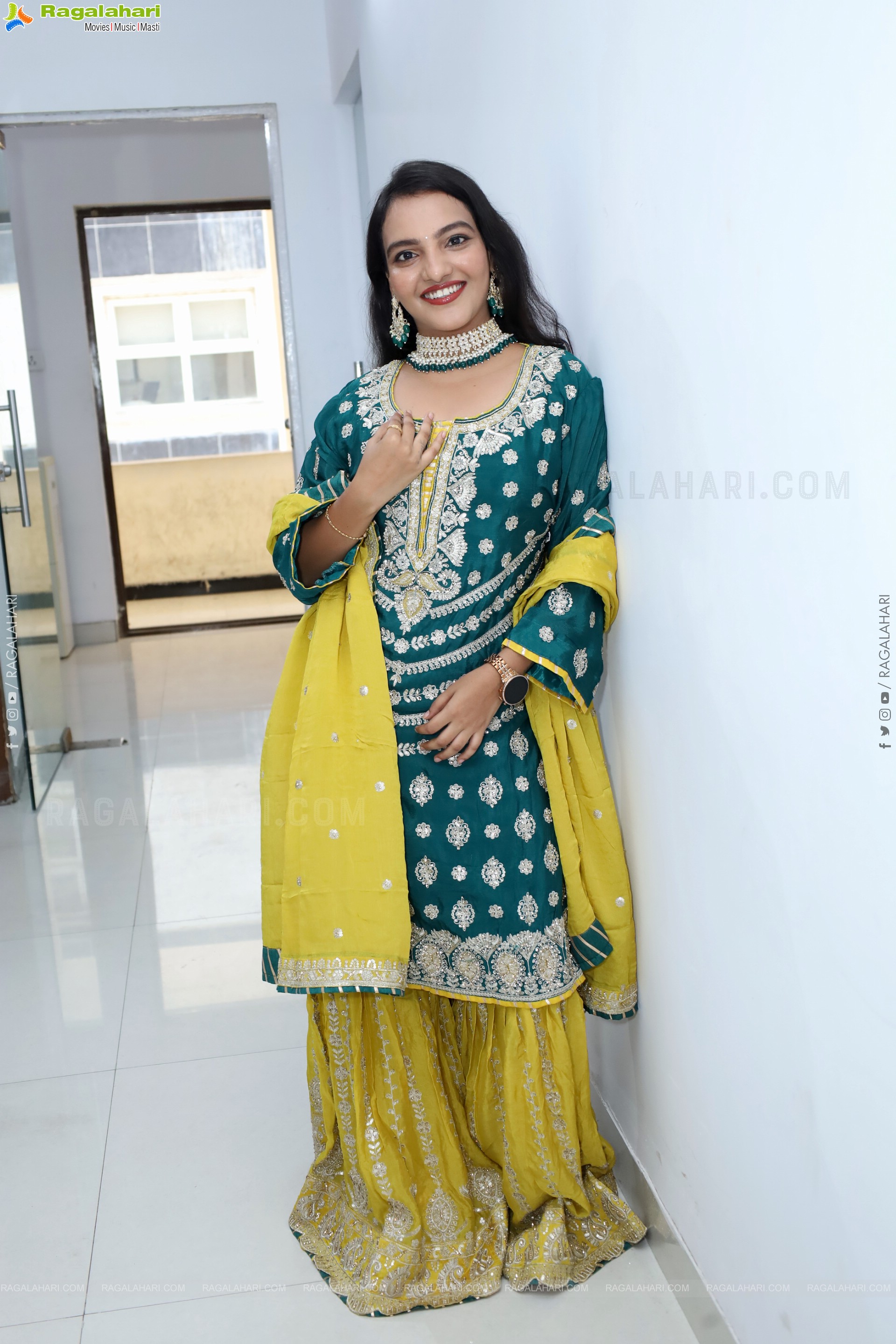 Shailu Kuthadi Latest HD Stills, Photo Gallery