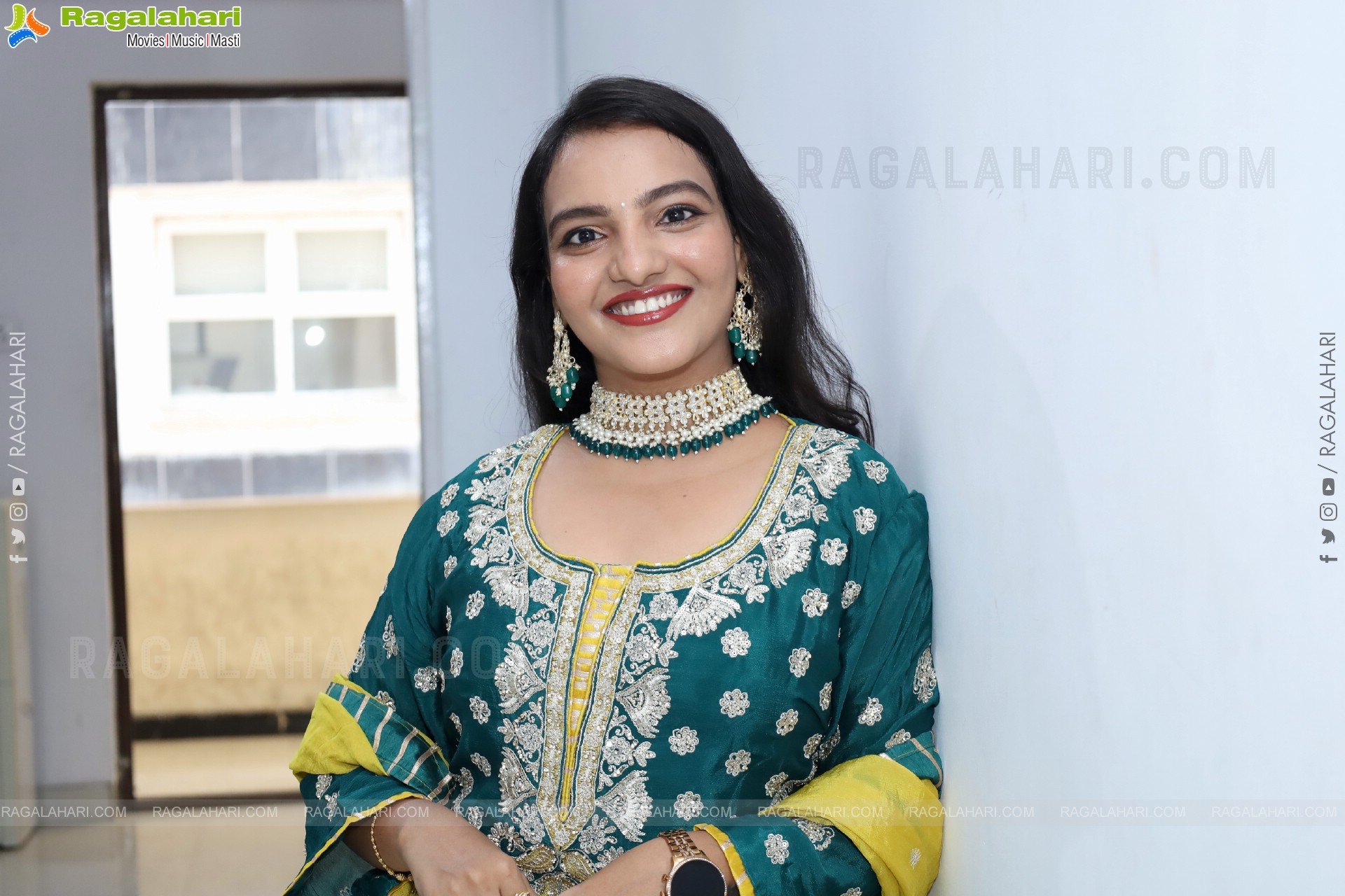 Shailu Kuthadi Latest HD Stills, Photo Gallery