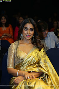 Shriya Saran at JITO Connect 2025 Curtain Raiser Event