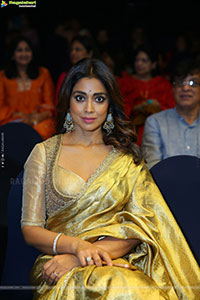Shriya Saran at JITO Connect 2025 Curtain Raiser Event