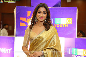 Shriya Saran at JITO Connect 2025 Curtain Raiser Event