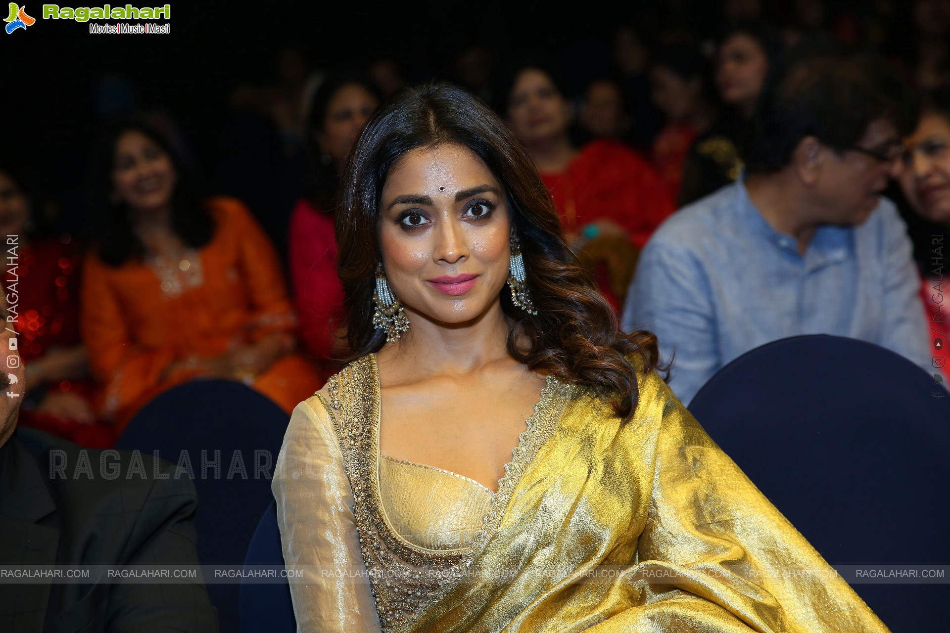 Shriya Saran at JITO Connect 2025 Curtain Raiser Event, HD Gallery