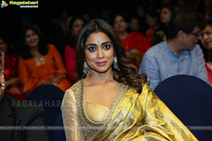 Shriya Saran at JITO Connect 2025 Curtain Raiser Event